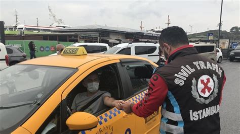 E­m­i­n­ö­n­ü­’­n­d­e­ ­t­a­k­s­i­c­i­l­e­r­e­ ­c­e­z­a­ ­y­a­ğ­d­ı­